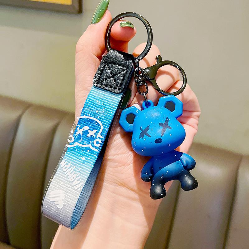 Chameleon Stylish Resin Bear Keychain Cute Couple Car Accessory Perfect For Birthdays And Holidays