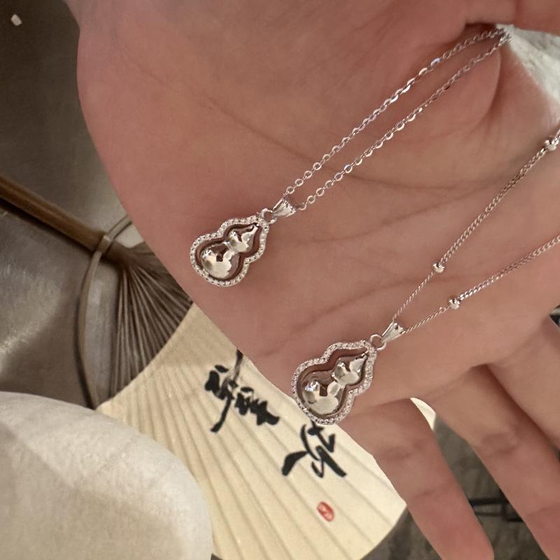 Valentine s Day Gift: Sterling Silver Rotating Diamond Gourd Necklace, Exquisite Inlaid Short Clavicle Design Small Silver Gourd Necklace