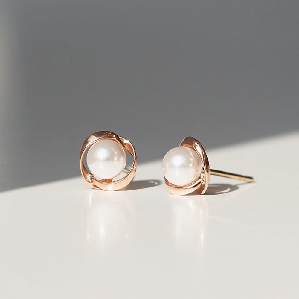 14K Mienne Swallow Pearl Earrings W