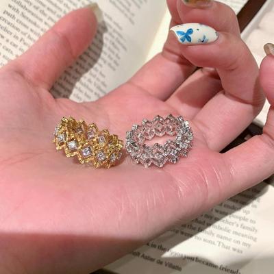 French Retro High-End Withered Hollow Ring Inlaid With Zircon Court Style Niche Versatile Temperament High Color Retention Ring