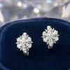 1 Pair Snowflake Stud Earrings for Women, Cubic Zirconia Wedding Engagement Statement Earrings, Winter Snowflake Jewelry Accessory