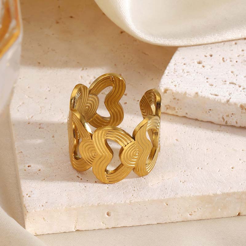 Stainless Steel Gold Color Hollow Heart Open Ring for Women Exaggerated Metal Geometric Wrapped Adjustable Rings Jewelry Gifts