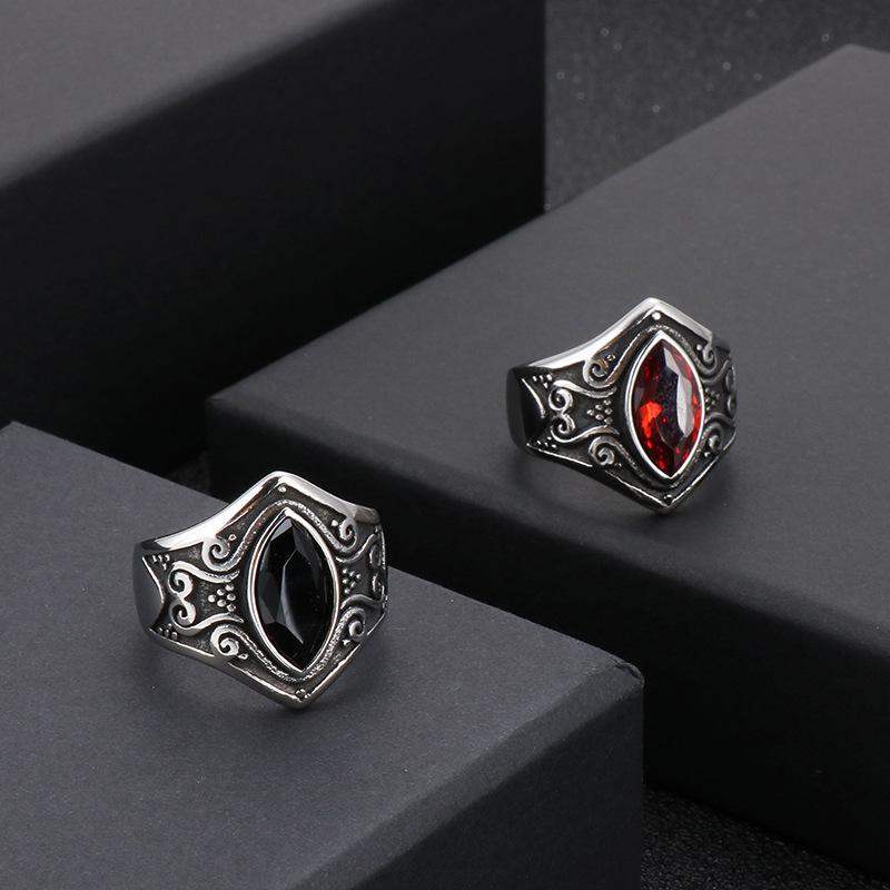 Retro Titanium Steel Creative Hand Jewelry, Stainless Steel Ruby Engraved Men'S Ring Personality Ring