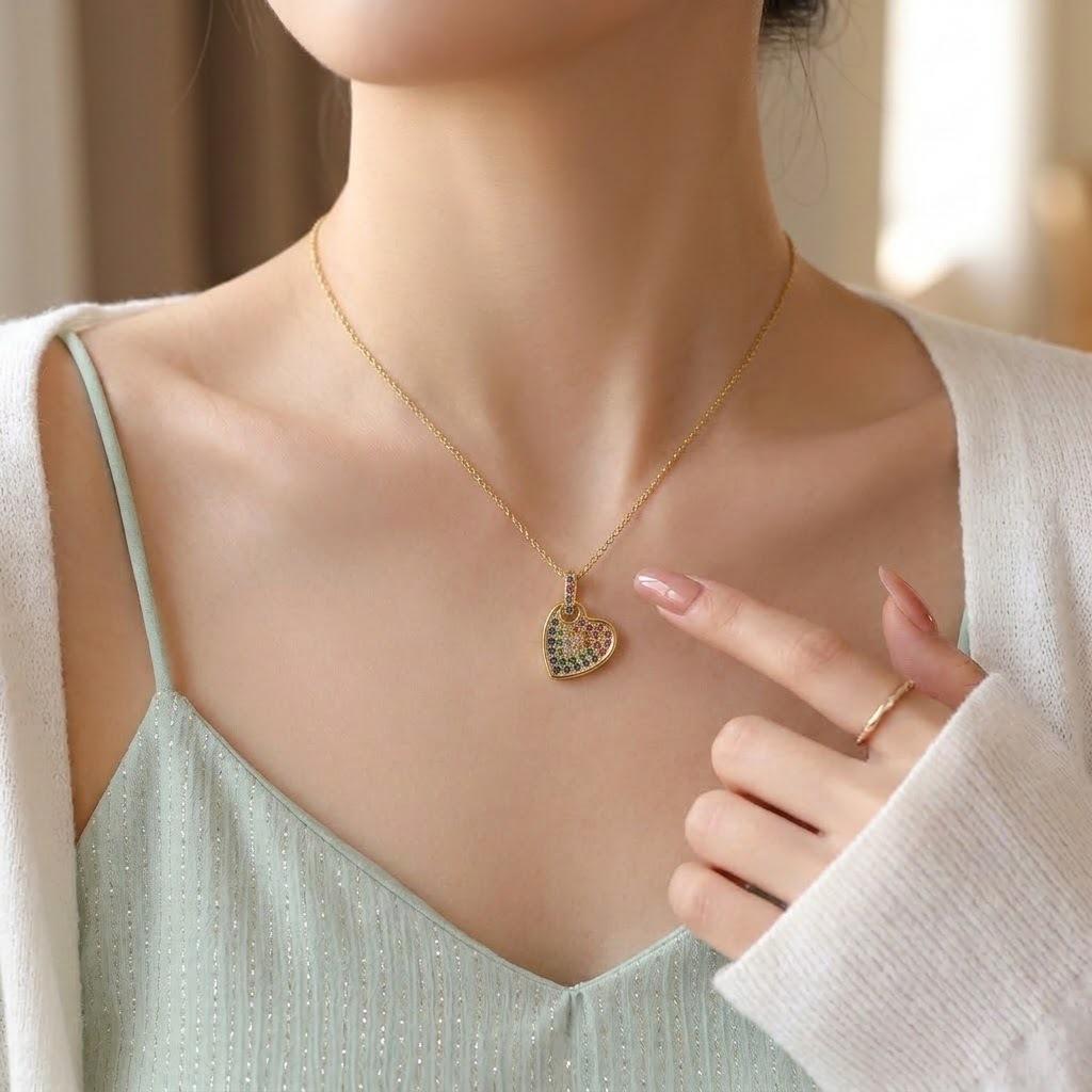 Cute Female Crystal Rainbow Zircon Stone Heart Pendant Necklace Vintage Gold Color Wedding Jewelry For Women