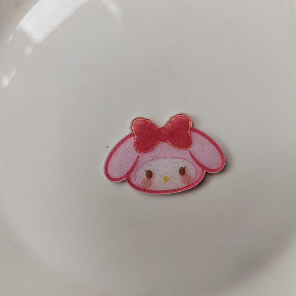 Clipsuri de păr acrilice cu blush Sanrio: Accesorii Drăguțe Făcute Manual