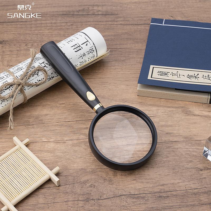 

Handheld Magnifying Glass with High-definition Optical Glass,suitable for Elderly People,students To Read and Study