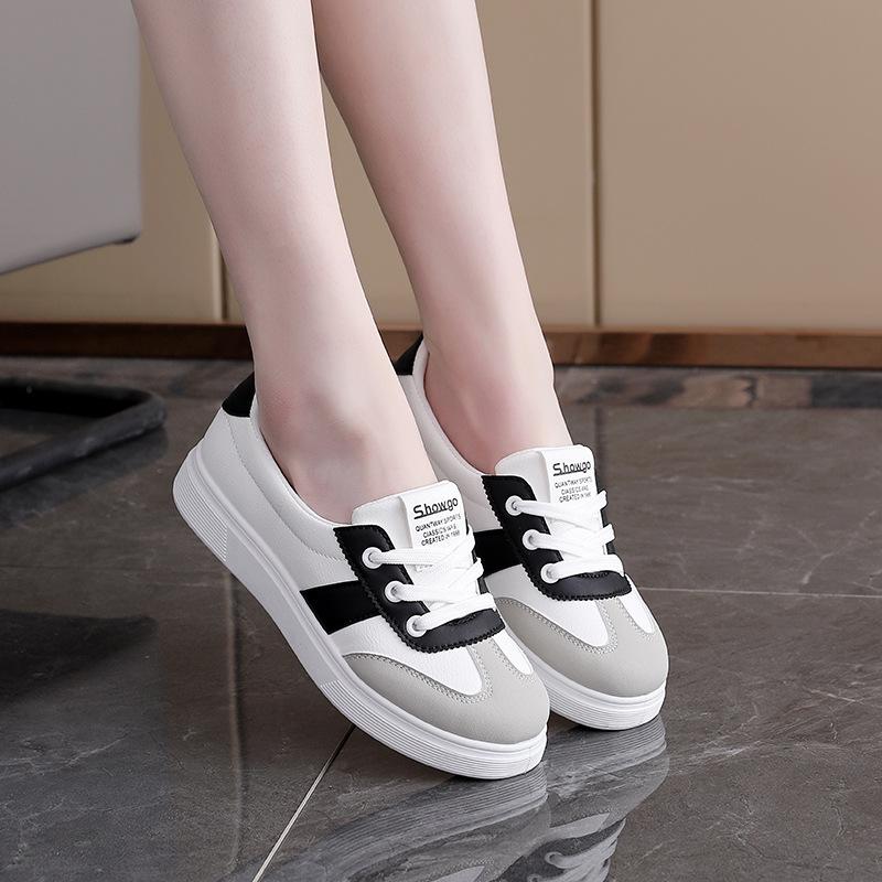 

2025 spring sports women s shoes running shoes lightweight flat shoes children versatile students shallow mouth board shoes women KT-279 40