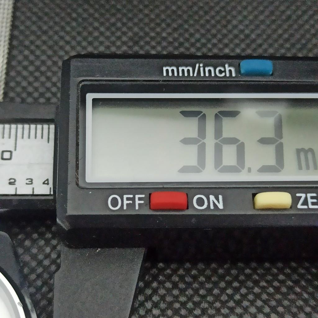 OROLOGIO VINTAGE SEIKO 5 AUTOMATICO GIAPPONESE DA UOMO GIORNO/DATA RINNOVATO a266365-8