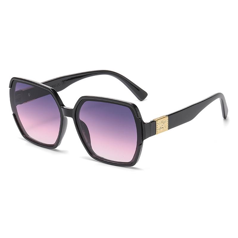 Korean Style Women's Fashion Square Sunglasses - Versatile & Decorative