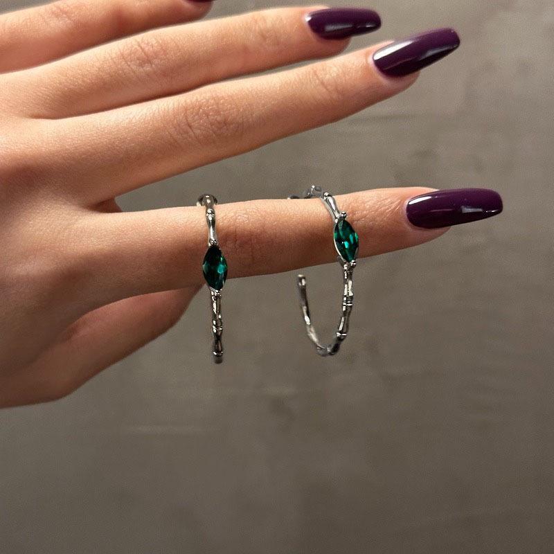 Green Zirconia Large Round C-Shape Earrings: Trendy, Simple, Fashionable Hip Hop Ear Jewelry for Women.