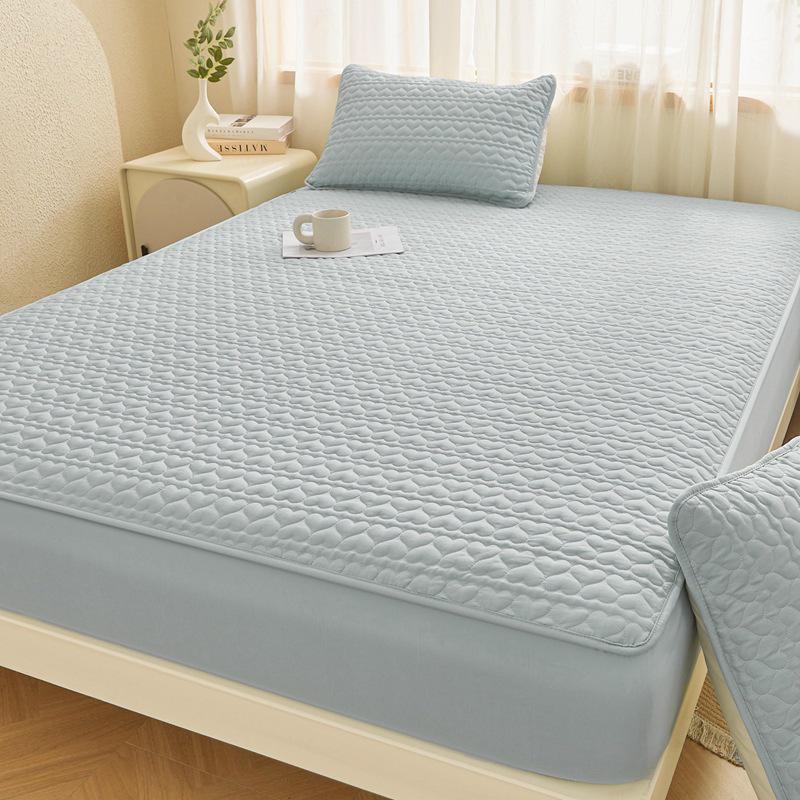 Soybean Cotton Waterproof Bed Sheet - Love Style, Mattress Protector Compatible with Simmons.