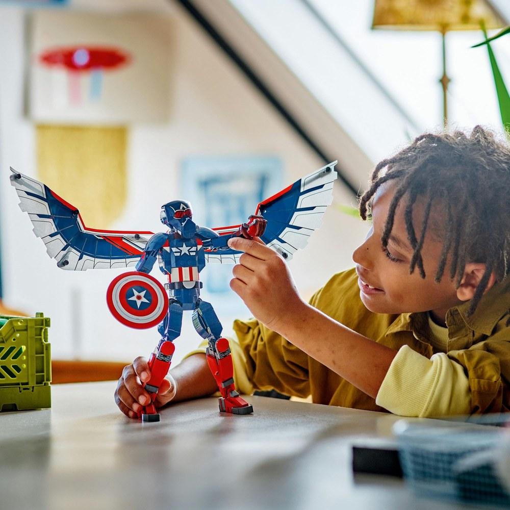 LEGO Captain America Action Figure 76296 359 Pieces Toy Playset Birthday Gift Poseable Kids Boys Girls 8 9 10 Years Old