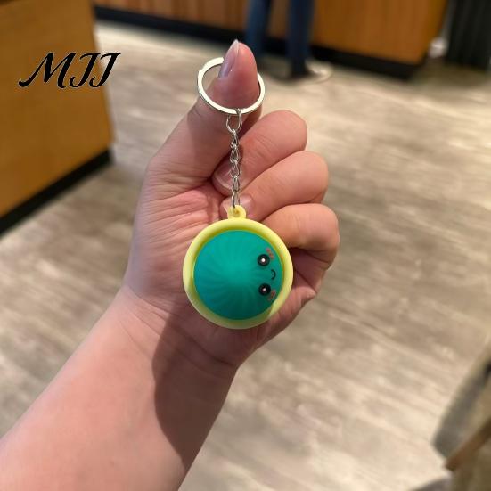 Self Control Toy Keychain, Steamed Bun Pendant, Portable Key Chain Stress Relief Meeting Reliever Toy, with Crisp Clicks Fidget for Kids Adults
