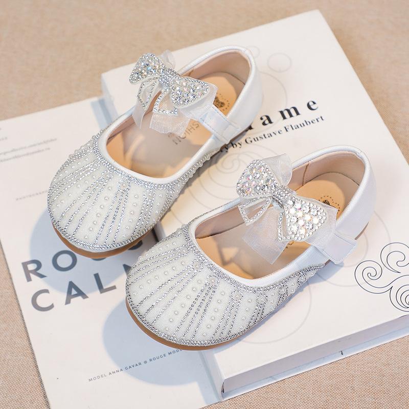 Spring and Autumn Fashion Star Rhinestone Bowknot Girls Beautiful Sandals