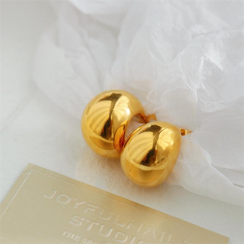 Trendige Europäische Vergoldete Titan-Halbmond-Ohrringe für Damen