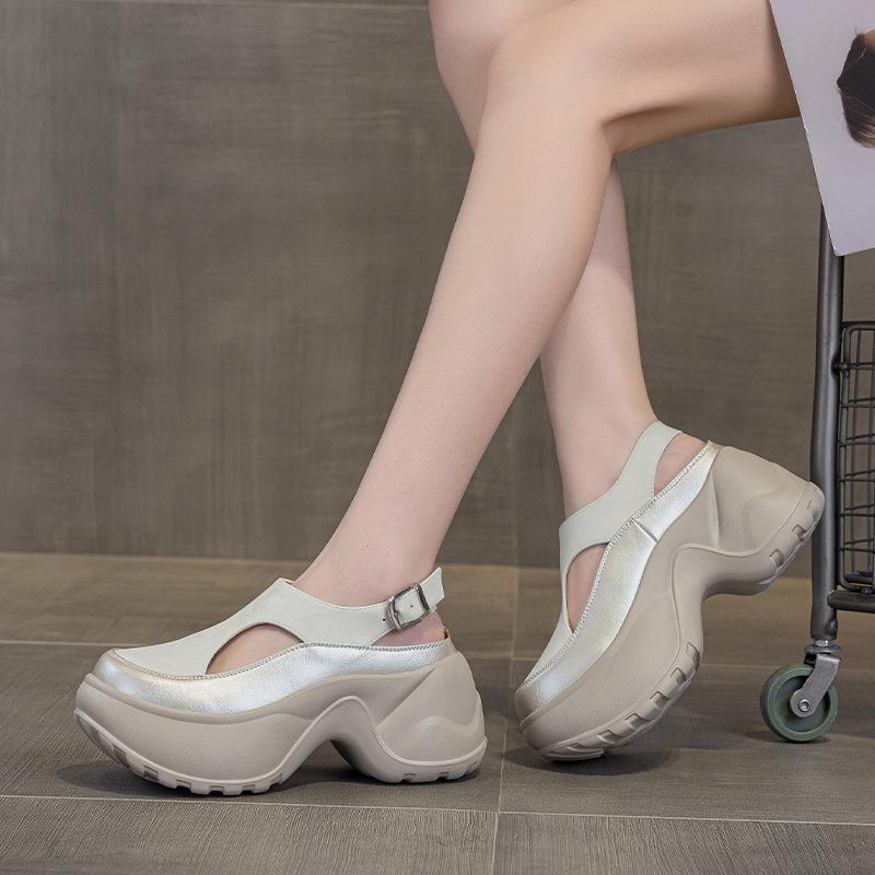2529 Thick-soled One-pedal Lazy Shoes for Women's Summer New Hollowed-out Small People with Inner Height Increase and Outer Sandals