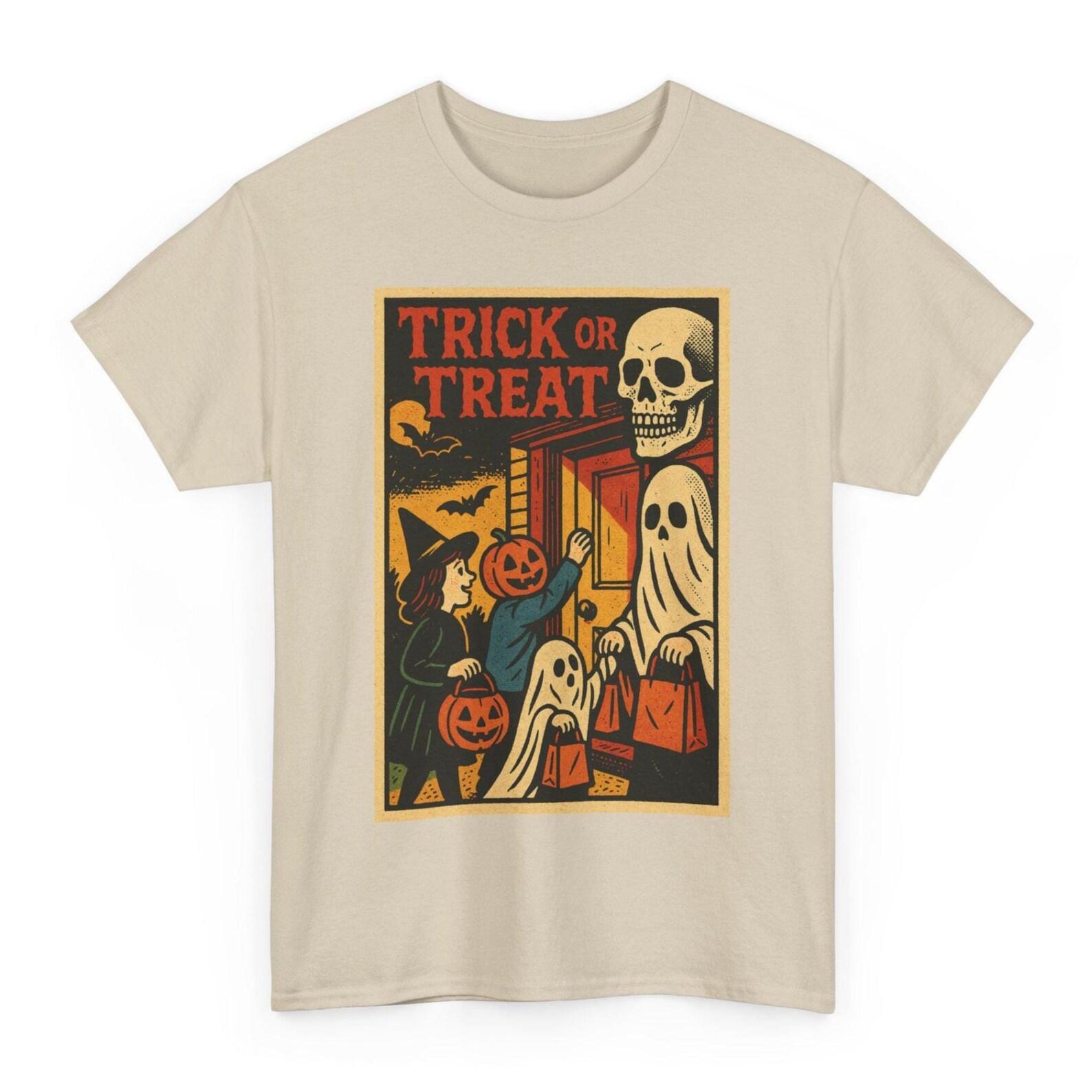 Trick or Treat T-Shirt: Spooky Halloween Retro Comic Unisex Tee 2XL
