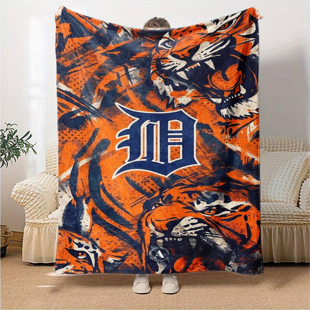 Detroit Tigers Print Flannel Blanket High Quality Warm Comfortable Cover for All Seasons Perfect for Gifts Home Decor