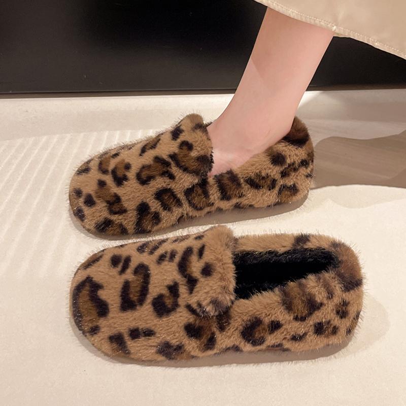 Fur Leopard Flats Women Cotton Loafers Shoes Short Plush Designer Casual Shoes 2025 Trend Walking Warm Cozy Winter Botas Mujer