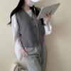 Podzimní korejská móda Pletená Retro vesta Ženy Nový design Volný All Match Svetr Bez rukávů Vesta Estetický roh Knoflík Vintage Cardigan
