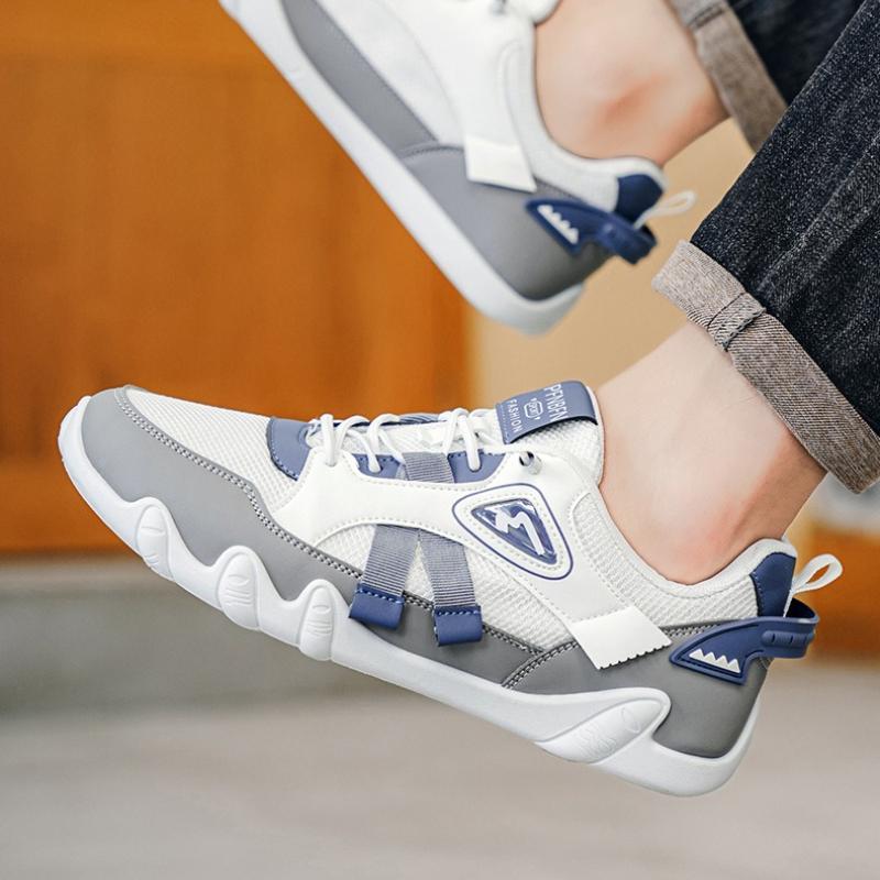 New Spring and Autumn Outdoor Men's Shoes 2025 Flat Anti Slip Casual Shoes High Quality Casual Sneakers Zapatos Casuales