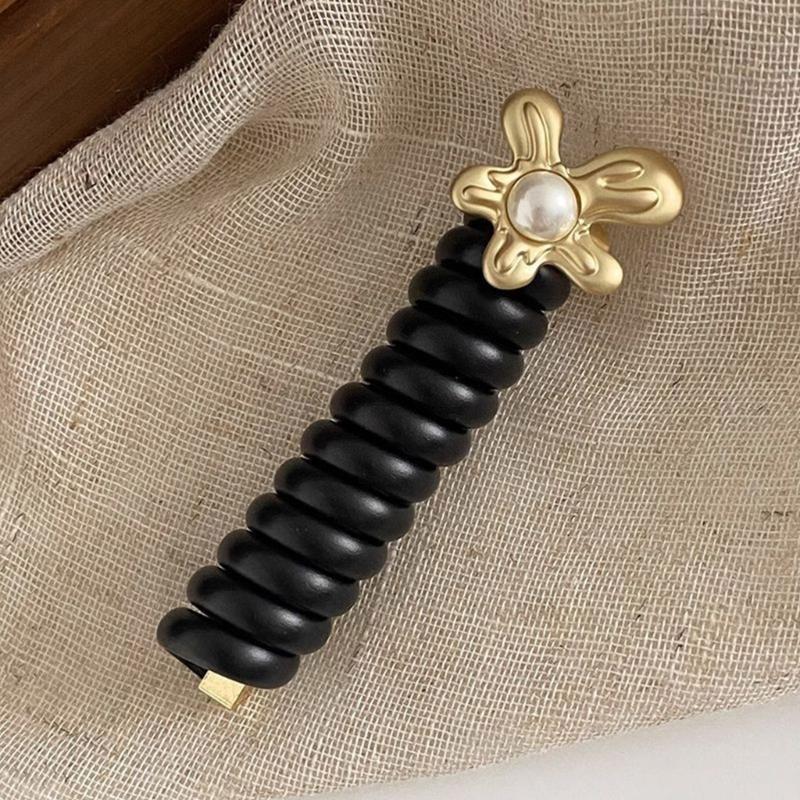 Elegant Coiled Elastic Hair Scrunchies for Girls and Ladies Gift Coiled Hair Ties Telephone Cord Metal Heart