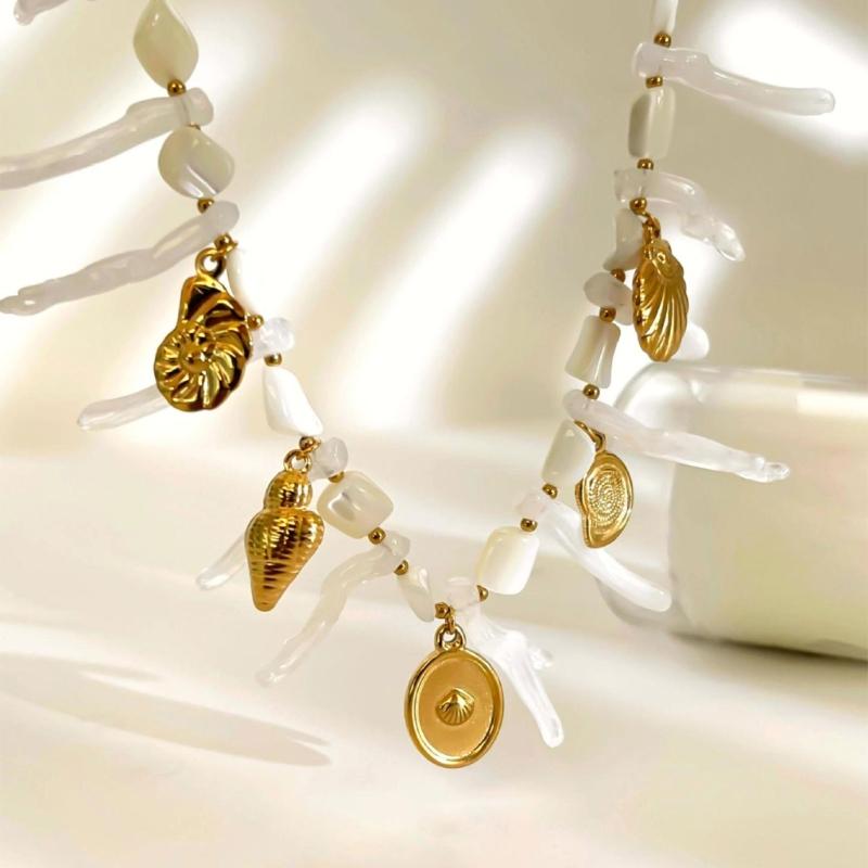 Sea Starfish Coral Shell Beaded Necklace Lightweight Stainless Steel Acrylic Stackable Jewelry For Daily Wear