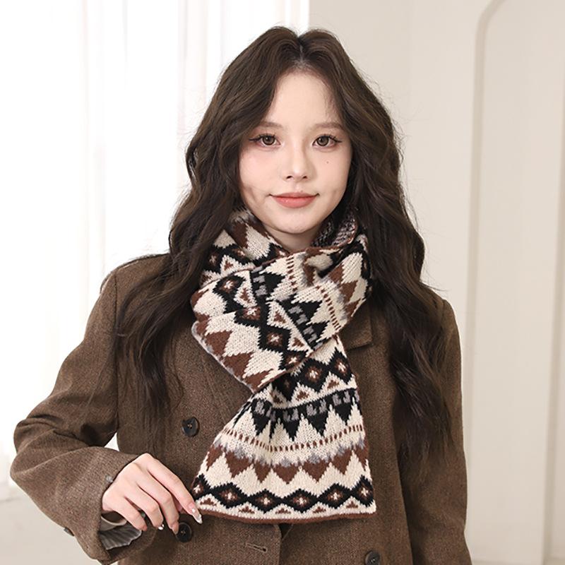 Winter Women'S Fair Island New Year Christmas Red Scarf Retro Versatile Warm Thick Knitted Cute Neck