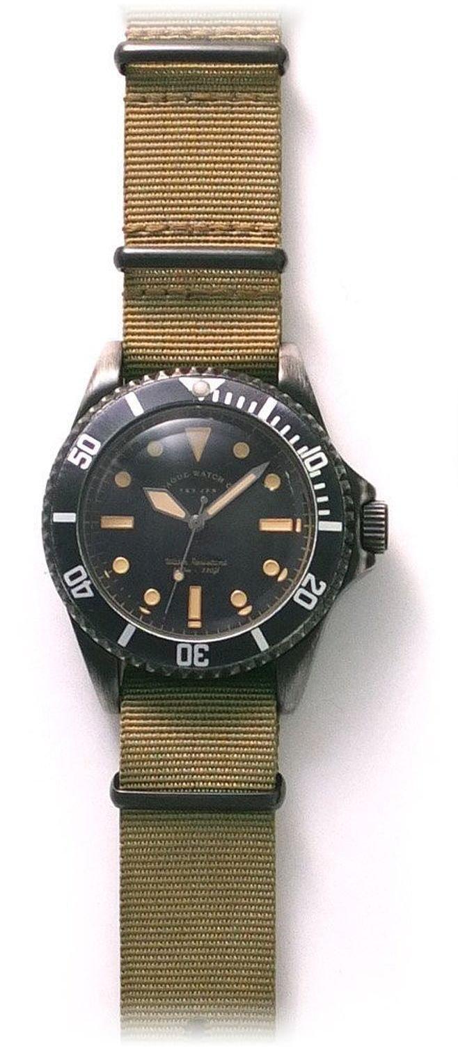 

Дивитися Годинники BLKSUB Military Brown [Vague Company] (Чорний суб) BS-L-001