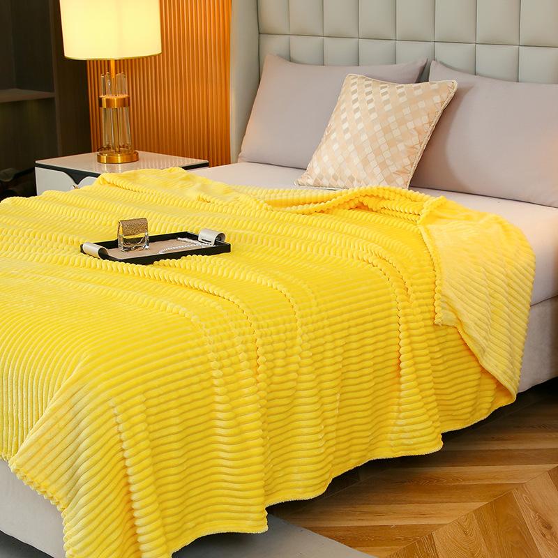 Solid color Fleece Magic Fleece Drawn Blanket Office Nap Blanket Spring and Autumn Air Conditioning Blanket