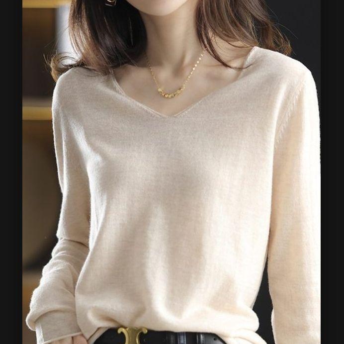 Spring and Autumn Women's Knitted Sweater Long Sleeve V-neck Sweater Interior Bottom Loose