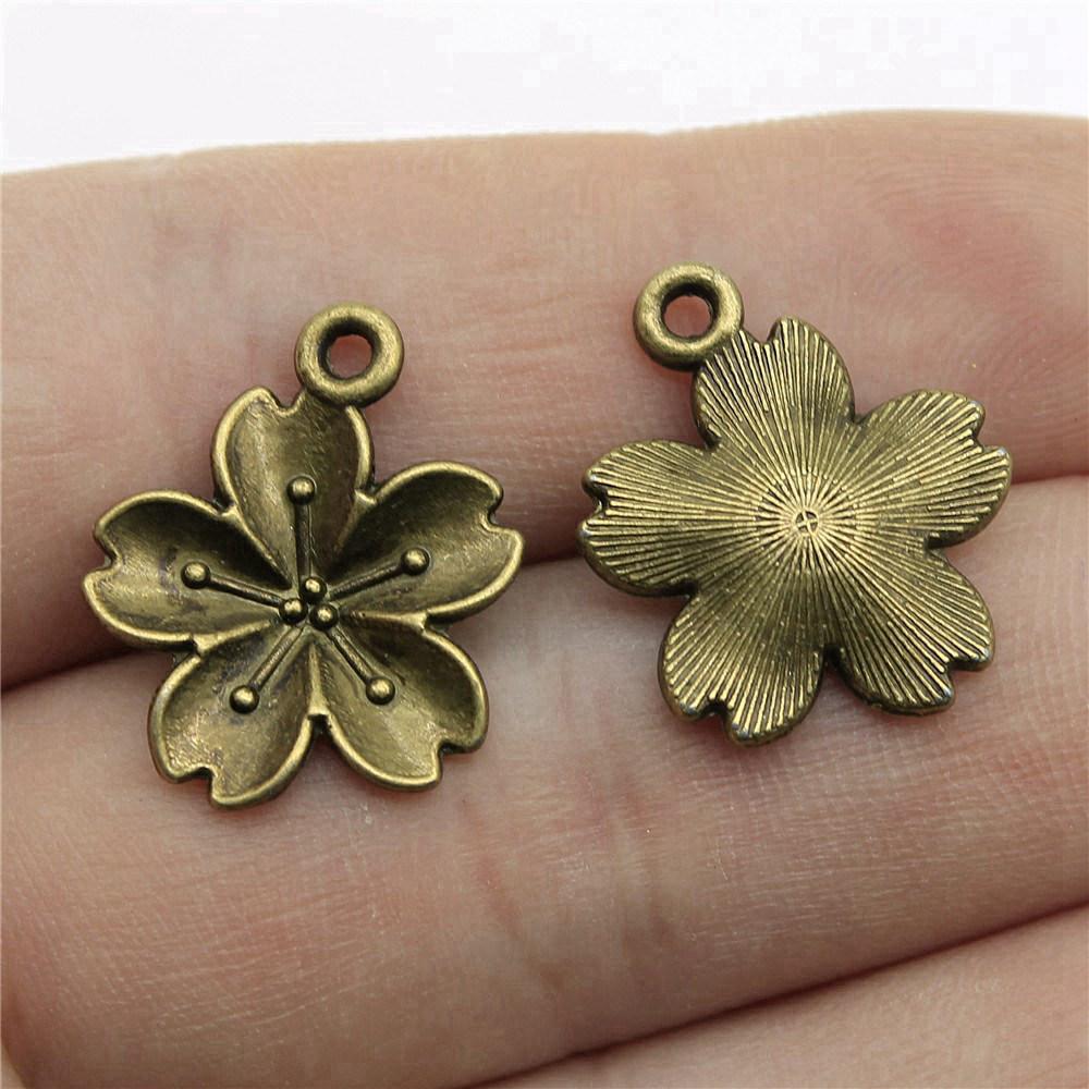 Charms Small Flower Pendants Wedding Jewelry Findings QC116