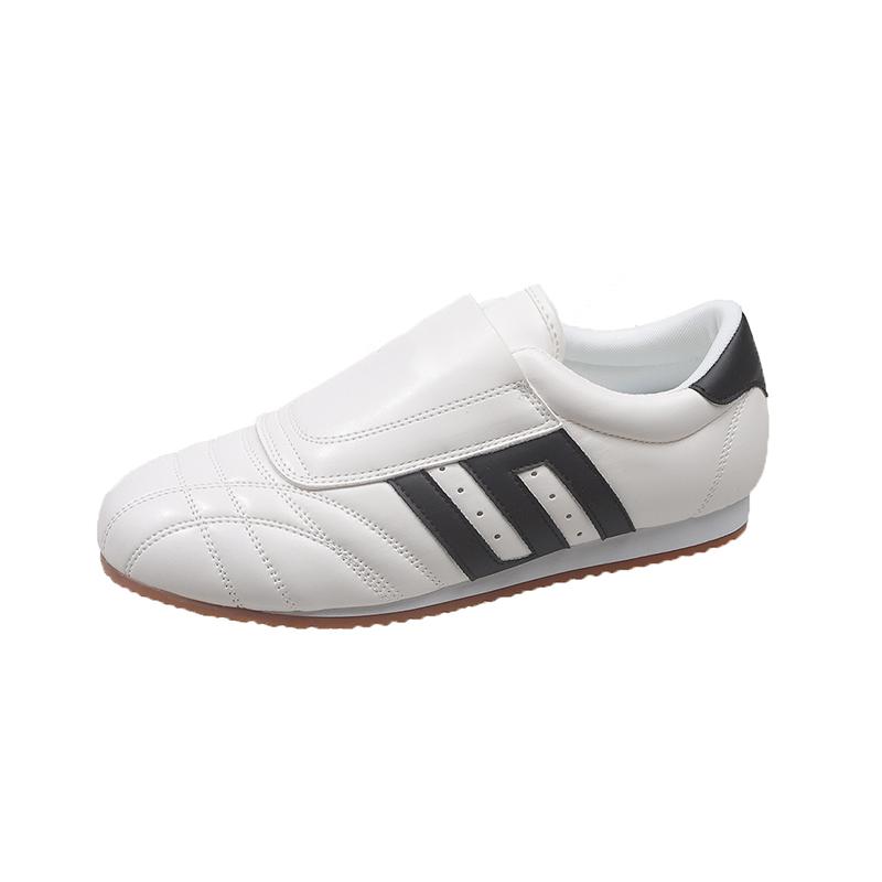 

Модные женские повседневные легкие дышащие спортивные туфли 2025 весна-осень новые универсальные кроссовки для бега Zapatos De Mujer Tenis Jeans 42 белый