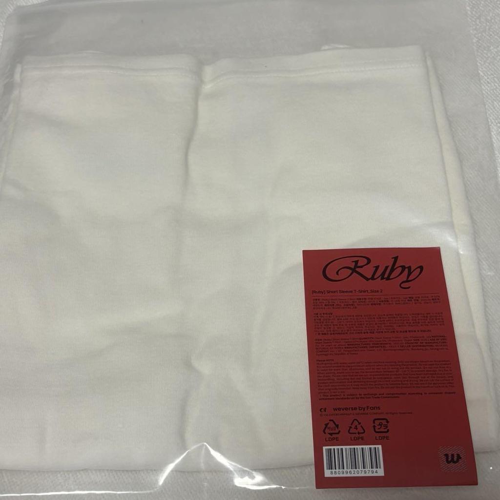 [SECOND HAND] Tricou BLACKPINK Jennie Ruby