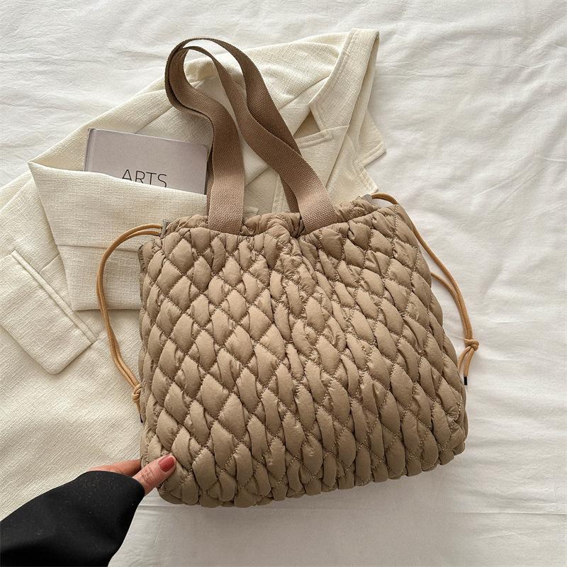 Tasche Wolke Gefaltete Tasche Lässig Persönlichkeit Leichtgewichtige Große Kapazität Tragetasche Raute Pendler Umhängetasche