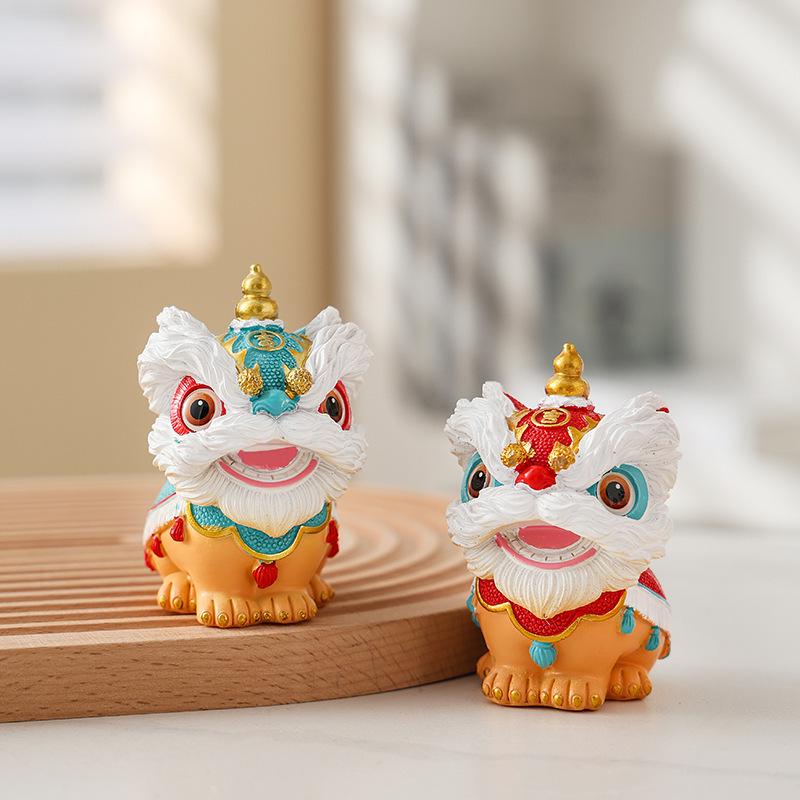 Chinese National Style Waking Lion Ornaments: Cute Ashtray & Car Decoration for Home
