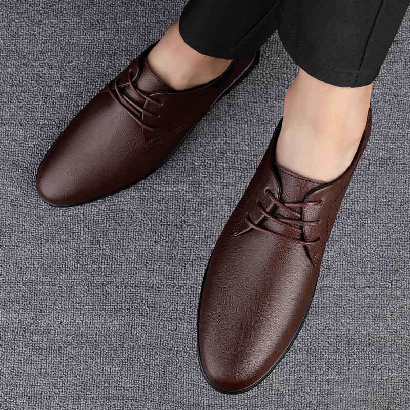 New 2024 Men Dress Shoes Genuine Leather Breathable Middle Aged Business Round Toe Wedding Footwear Male Flat