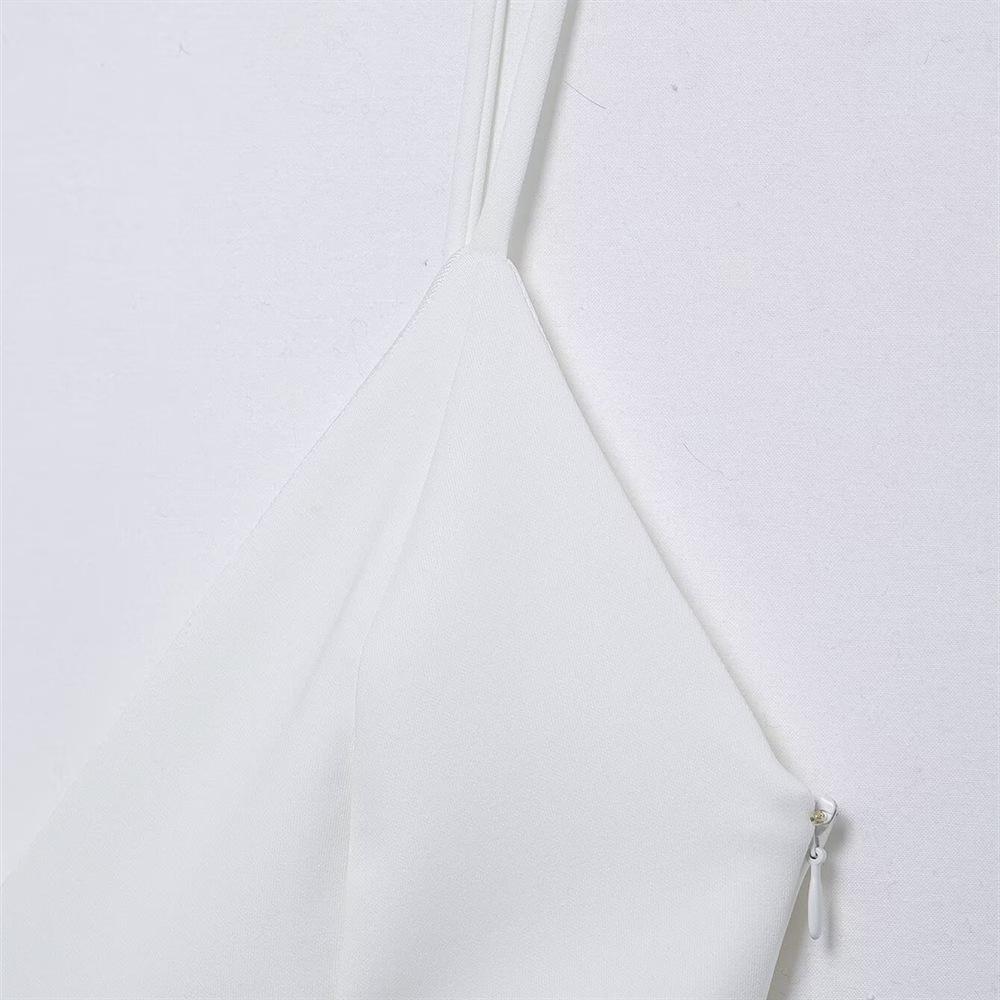 Spring 2025 Women's Sweet V-Neck Slim Suspender Dress with Wide Hem