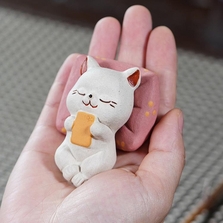 Yixing Zisha Cute Pet Lying Flat Rabbit Tea Pet Japanese Tea Spirit Tea Figurine Play Toys Tea Statue Ornaments Supplies Craft