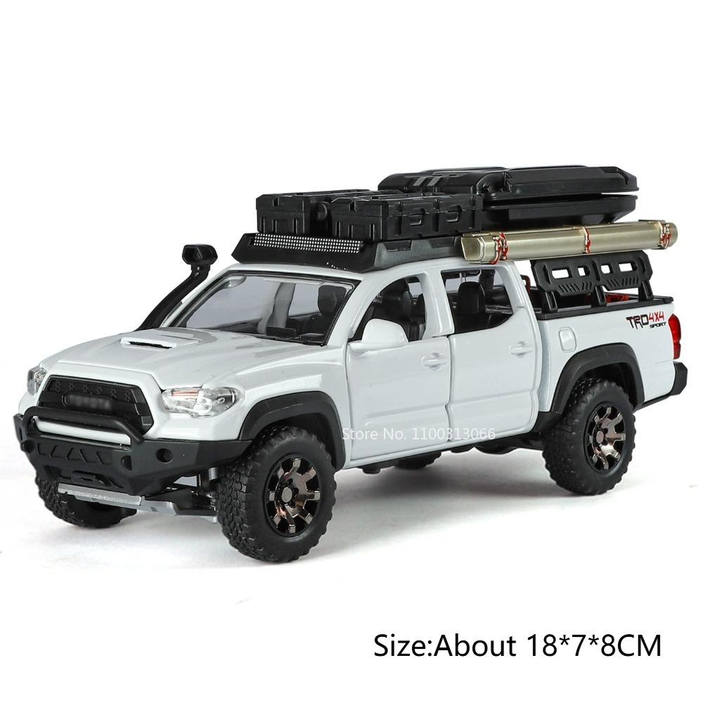 1:32 Scale Tacoma RAM Mammoth 6x6 Cars Model Toys Wheel Pull Back Miniature SUV Doors Opened Off-road Vehicle Educational Toys