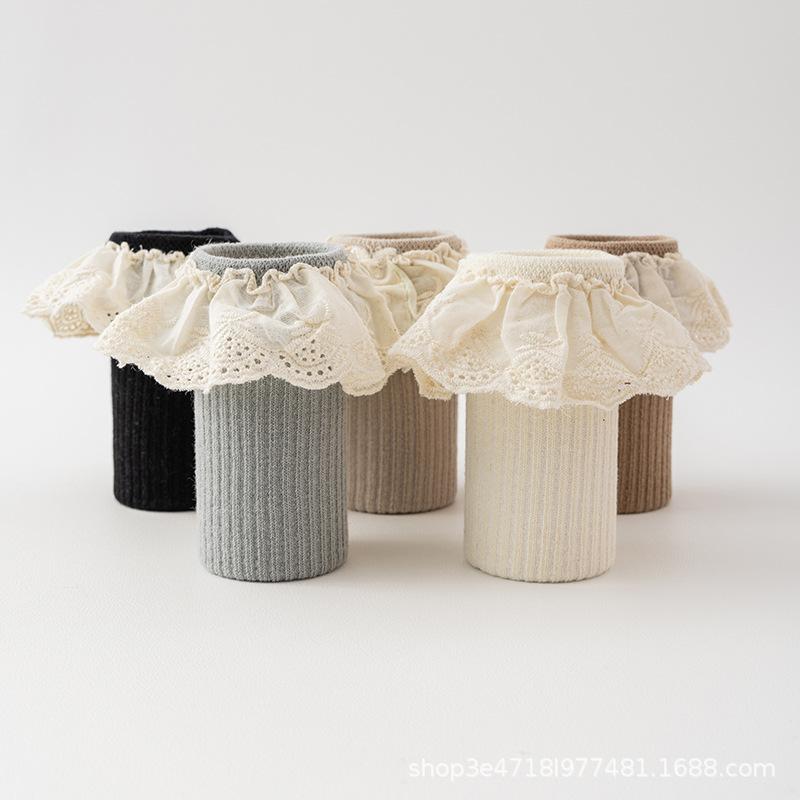 Șosete până la genunchi din bumbac cu dantelă, pentru nou-născuți, cu croială largă