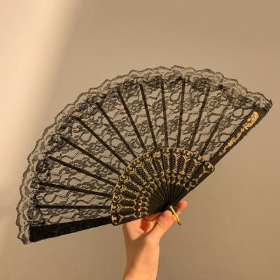Faltfächer mit Spitze und Rosenblüte, Vintage, leicht, tragbar, für den Sommer, Handfächer, Dekoration, Tanz-Performance-Requisiten, Party-Zubehör