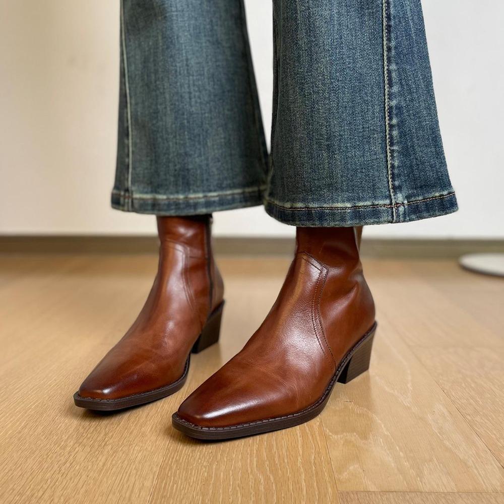 Bootie Women's 2025 New Retro Washed Cowhide Small Square Head Thick Heel Western High Heel Boots British Brown Women's Ankle
