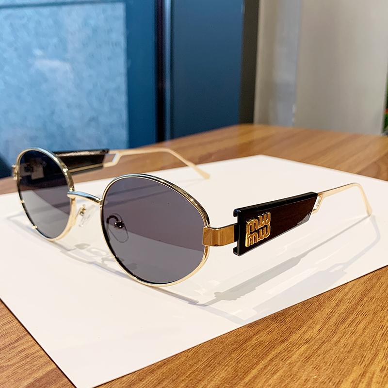 Retro Oval Frame Sunglasses  New Metal Sunglasses Ins Street Sunglasses 98111