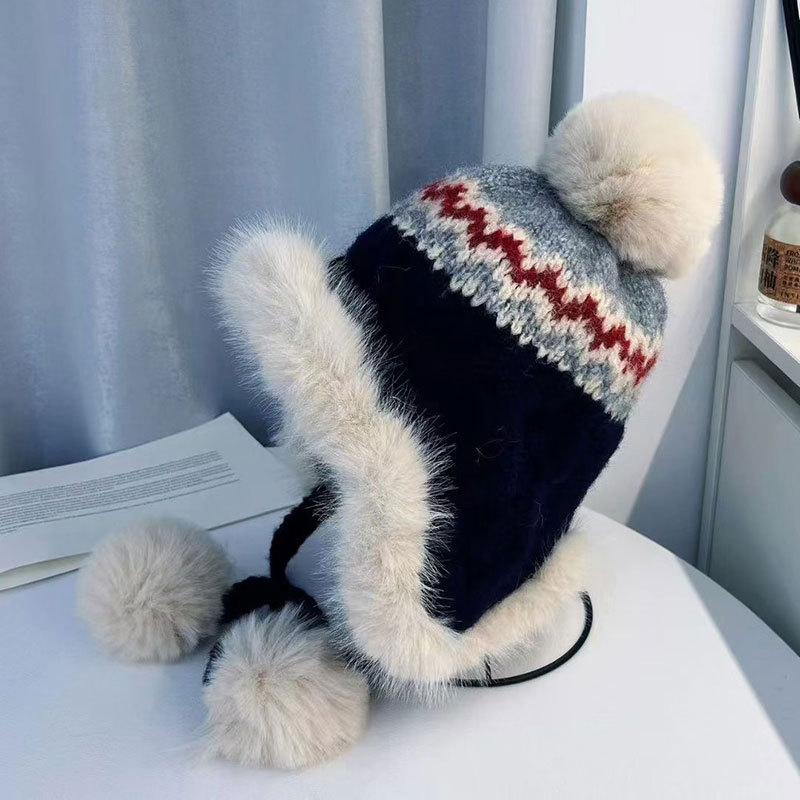 Women's hats Women's autumn and winter wool hats Knitted hats Cold hats Winter warm, piled, thickened ear protectors Cold resistance