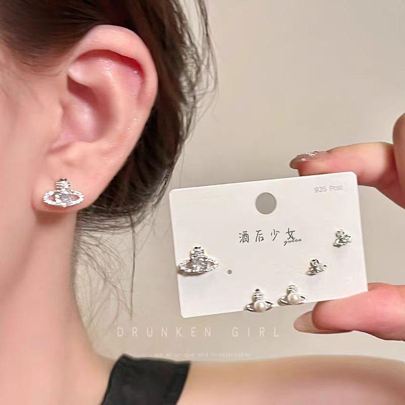 Queen Mother West Planet Zircon Pearl Stud Earrings Women'S Earrings Exquisite Earrings Light Luxury High-End Ear Jewelry