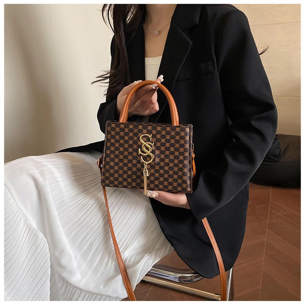 Letter Tassel Trend Fashion Retro Print Fashionable One Shoulder Handbag Small Square Women's Bag