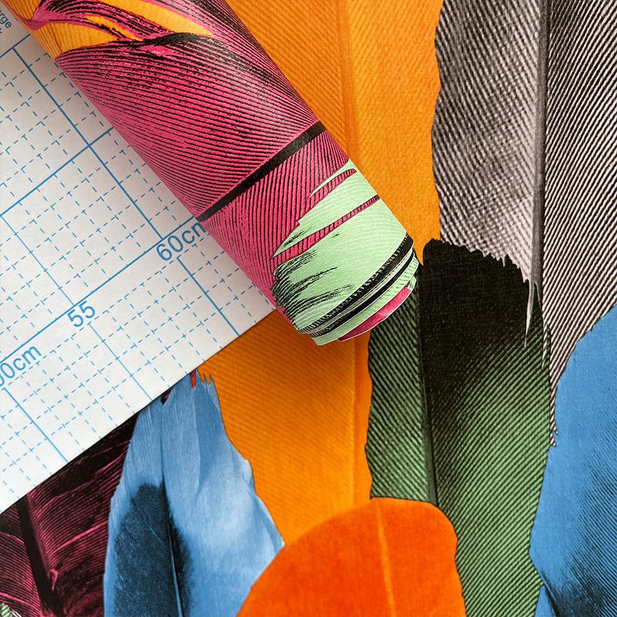 

Красочные обои с перьями для спальни, гостиной, столовой, для фона под телевизор, декоративные наклейки, самоклеящиеся ПВХ обои 45X300cm