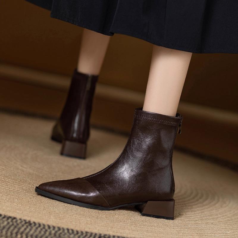 Women Pointed Ankle Boots Mid Heels Pointed Leather Sexy Chelsea Boots Trend Design Winter New Pumps Designer Short Botas Mujer