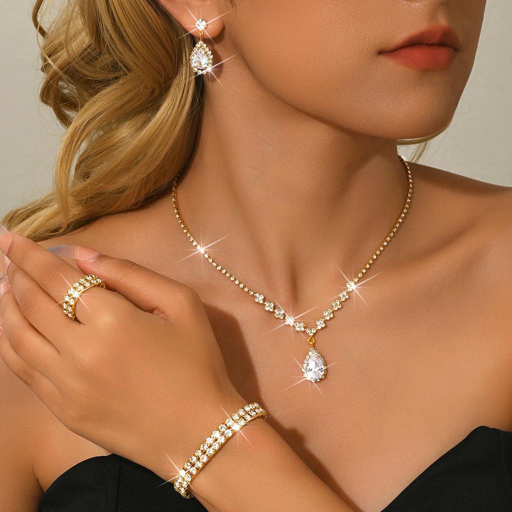 Water Drop Neck Chain Collarbone Chain Dinner Accessories Women'S Delicate Claw Chain Necklace Earrings Bracelet Set Four-Piece Set